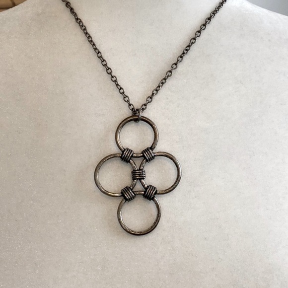 American Eagle Silver Bohemian Grunge Circle Loop Rocker Goth Necklace Vintage - Picture 2 of 9